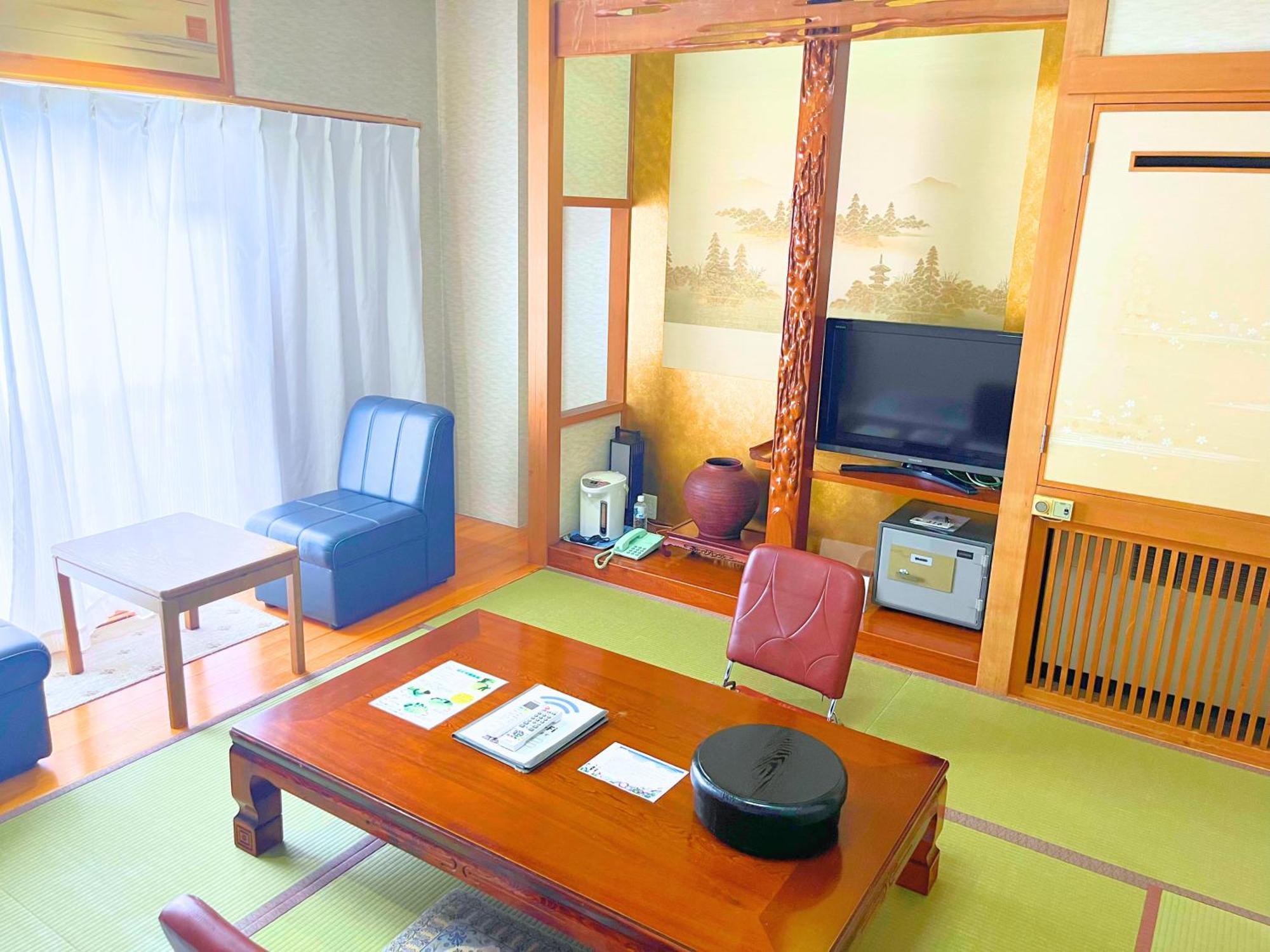 Takasago Onsen Ryokan 4*